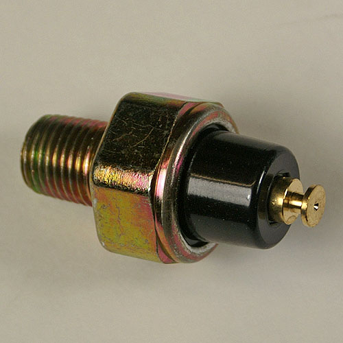 Switch - Oil Pressure - Engine Unit - 1 Per car