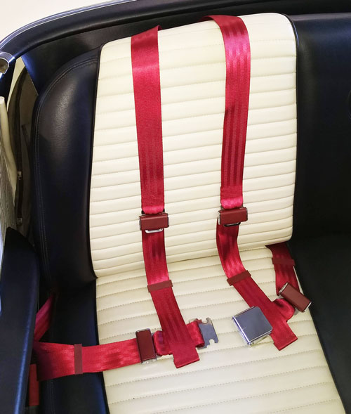 Dual Shoulder/Lap Belt Combo - Order 1 Per car